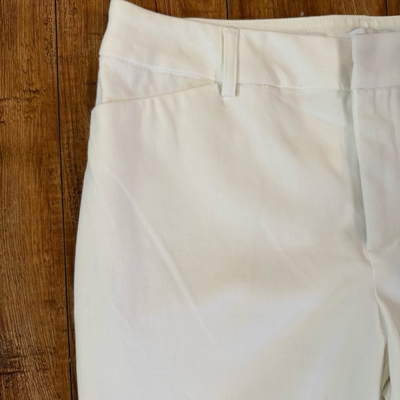 CHARTER CLUB Women’s White Tummy Slimming Newport Slim Leg Crop Pants Size 8 - Picture 2 of 12